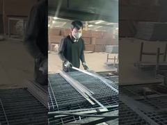 Hot Dipped Galvanized Metal Grating 505 Serrated Bar Safety Walkway Steel Grating