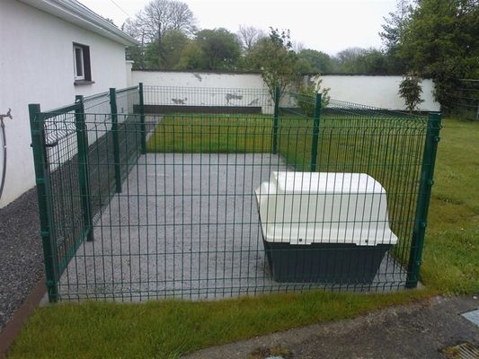 1.5m Height 3D Wire Mesh Fence with 50x200mm Opening Made from Low Carbon Steel