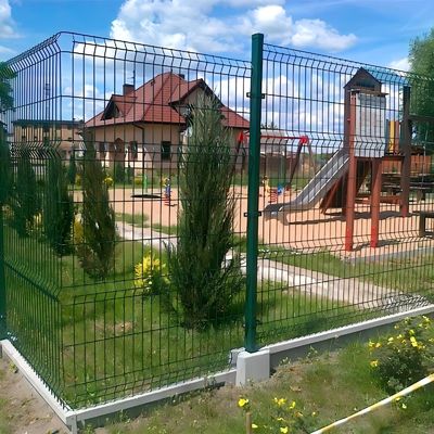 1.5m Height 3D Wire Mesh Fence with 50x200mm Opening Made from Low Carbon Steel