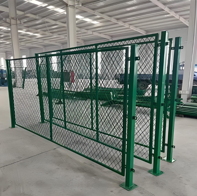 2.0m High Hot-dip Galvanized Low Carbon Steel Welded Wire Mesh Fence Panel for Estate Boundary
