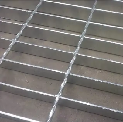 Q345 Heavy Duty Galvanized Steel Grating Strong Load Bearing Anti Corrosion Platform Panel